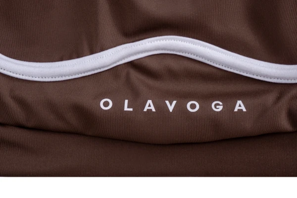 Komplet damski OLAVOGA VELUNE 2026 brąz - maWer Fashion