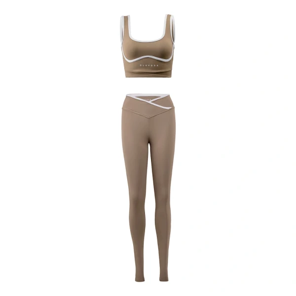 Komplet damski OLAVOGA VELUNE 2026 latte - maWer Fashion