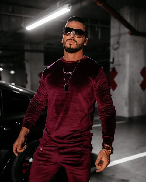 Welurowy komplet męski OLAVOGA VELVET ASH MEN 2025 - bordo - maWer  Fashion
