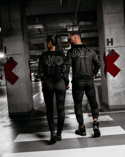 Welurowy komplet męski OLAVOGA VELVET ASH MEN 2025 - czarny - maWer  Fashion