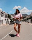 T-shirt damski OLAVOGA OVIRA 2026  blush pink - maWer Fashion