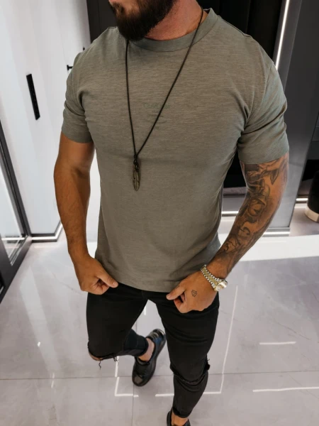 T-shirt męski OLAVOGA GRAVIX 2026 khaki - maWer Fashion