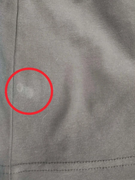 OUTLET T-shirt damski OLAVOGA GABRIELA 2026 brązowy - produkt ze skazą