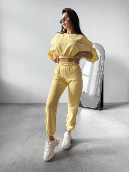 Komplet damski OLAVOGA TIPSY 2025 żółty - maWer Fashion