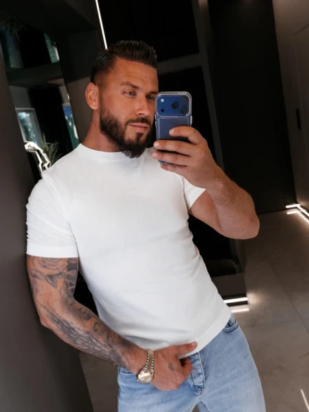 T-shirt męski OLAVOGA HANDY 2026 ecru - maWer Fashion