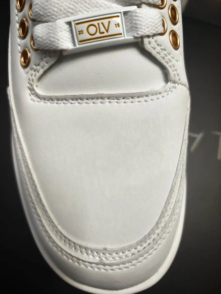 OUTLET Buty męskie sneakersy OLAVOGA SPLENDOR białe - produkt ze skazą