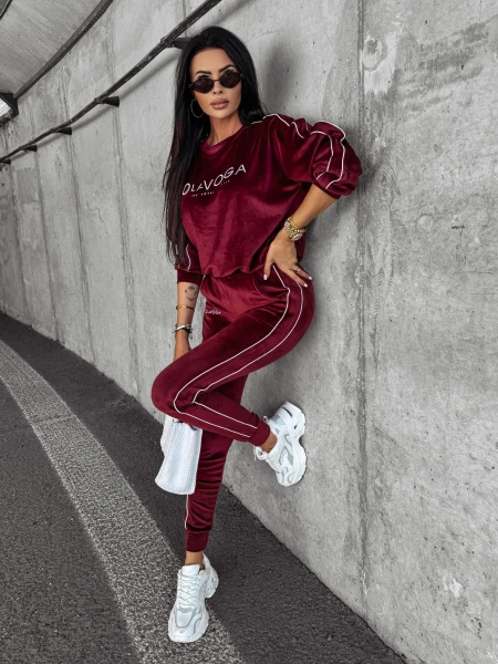 Welurowy komplet damski OLAVOGA DRESSY bordo - maWer Fashion