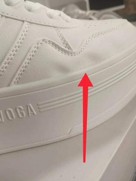 OUTLET Buty damskie OLAVOGA VENETY 2025 białe - produkt ze skazą