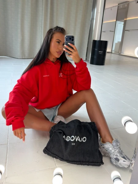 Bluza damska OLAVOGA SANTEA 2026 czerwona - maWer Fashion
