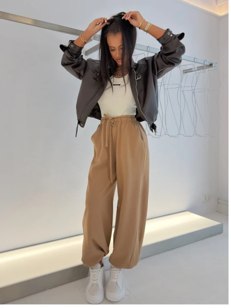 Spodnie damskie OLAVOGA SORENCE 2026 camel - maWer Fashion