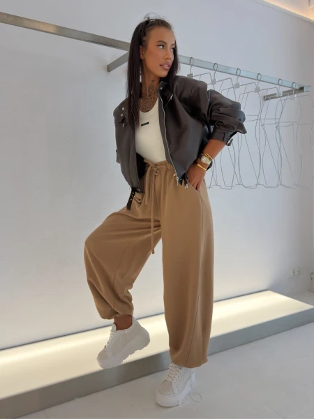 Spodnie damskie OLAVOGA SORENCE 2026 camel - maWer Fashion