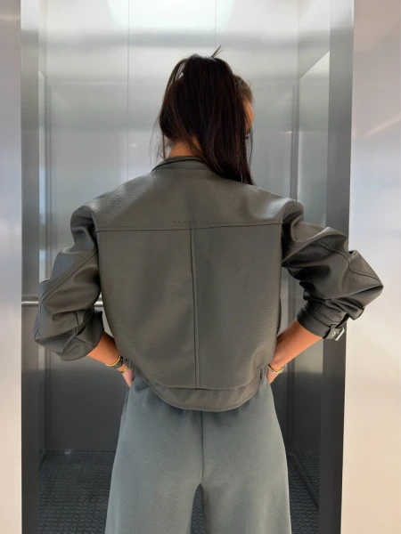 Kurtka damska OLAVOGA VIERA 2026 khaki - maWer Fashion