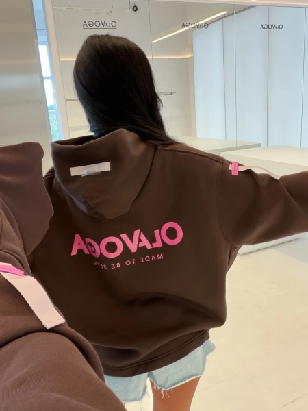 Bluza damska OLAVOGA AVIRA 2026 brąz -maWer Fashion