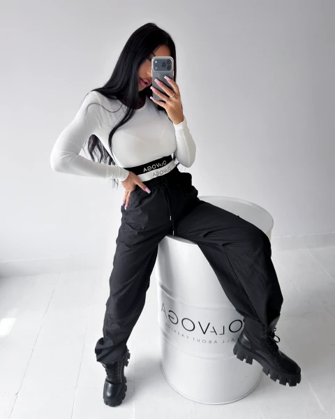 Top damski OLAVOGA HOT 2026 ecru - mawershop