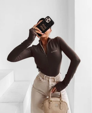 OUTLET Body damskie OLAVOGA ESSENTIAL RIB 2025 brąz - produkt ze skazą