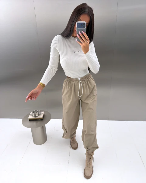 Spodnie damskie OLAVOGA OUTSIDE 2026 cappuccino - mawershop