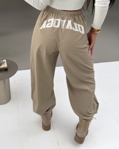 Spodnie damskie OLAVOGA OUTSIDE 2026 cappuccino - mawershop