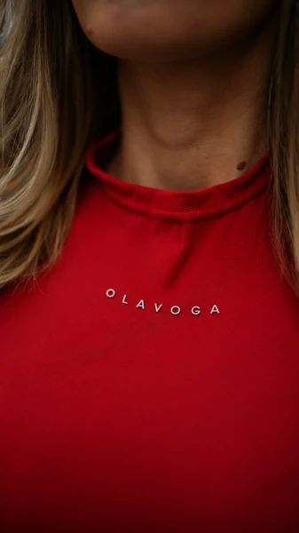Komplet damski OLAVOGA NOTO 2026 czerwony - mawershop