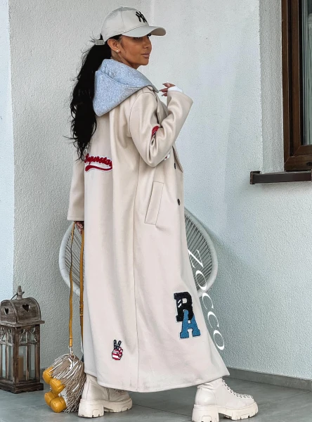 Płaszcz damski z dresowym kapturem ZOCCO - maWer Fashion